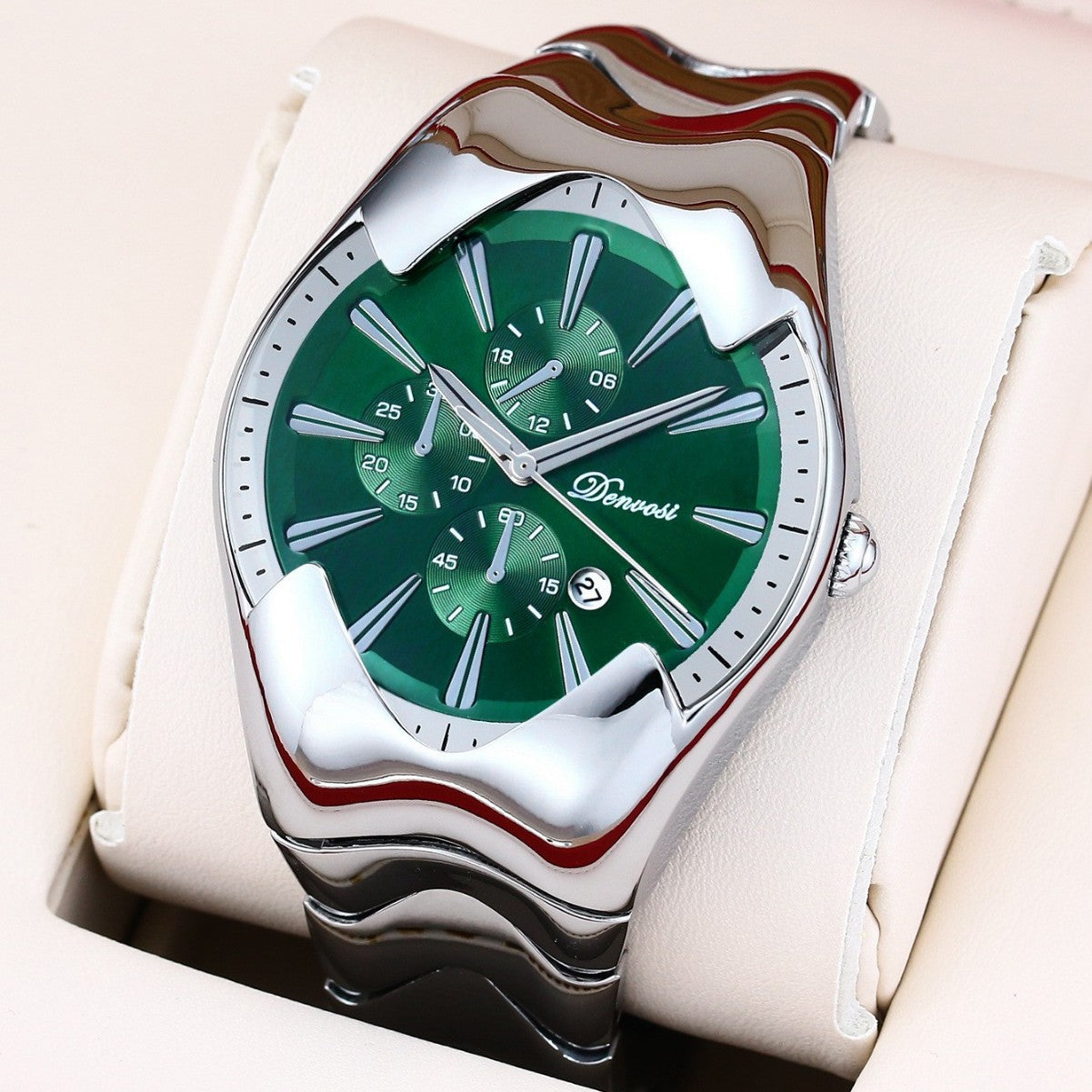 Men's Y2K Style Quartz Watch with Wormhole Dial